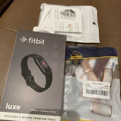 FitBit Luxe