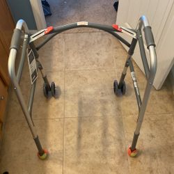 Foldable Walker 
