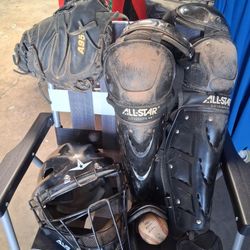 All-Star Catcher's Gear Set For Young Men