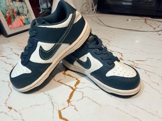 Nike dunk low