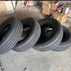 BRIDGESTONE DUELER H/T D684 II - SIZE: P255/70R18 