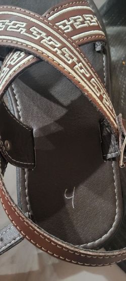 Brown Leather Sandals with Embroidered Strap