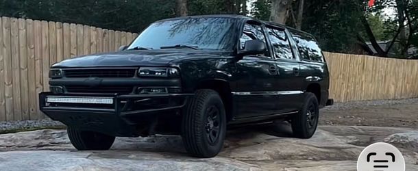 2002 Chevrolet Suburban