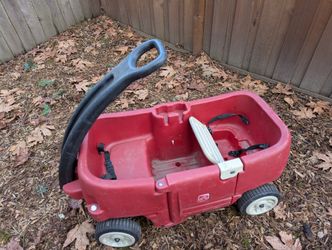 Radio Flyer Wagon With Storage  Compartment And Cupholders!
