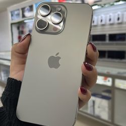 iPhone 15 Pro Max 256gb Unlocked 