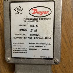 Dwyer Differential Pressure Transmitter New W/box