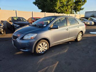 2012 Toyota Yaris
