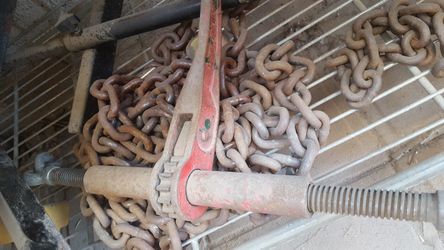 Tie-down chain for tow truck or flatbed