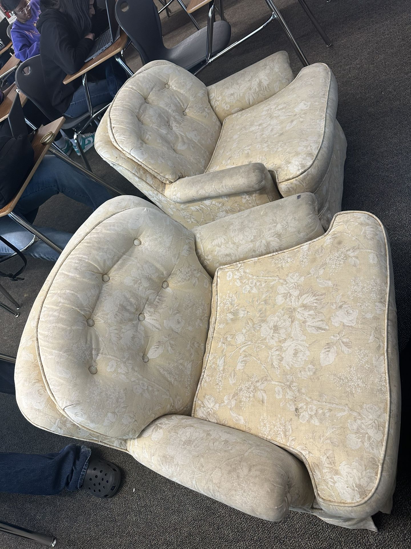 Free Sofas Pick Up ASAP for Sale in Corona, CA OfferUp