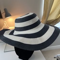 Stripped Sun Hat 