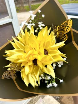 Eternal Flower Arrangement 