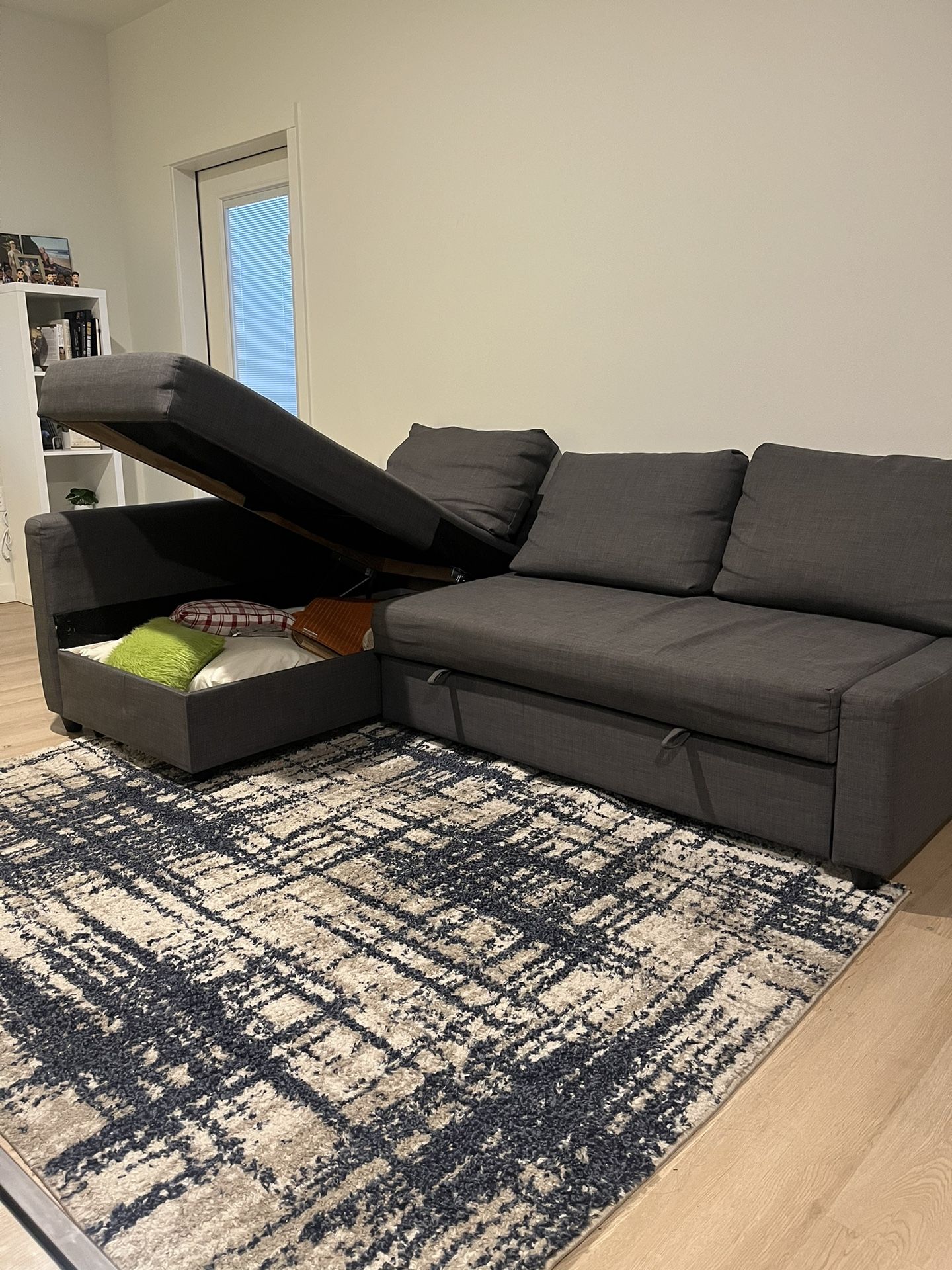 Couch Ikea