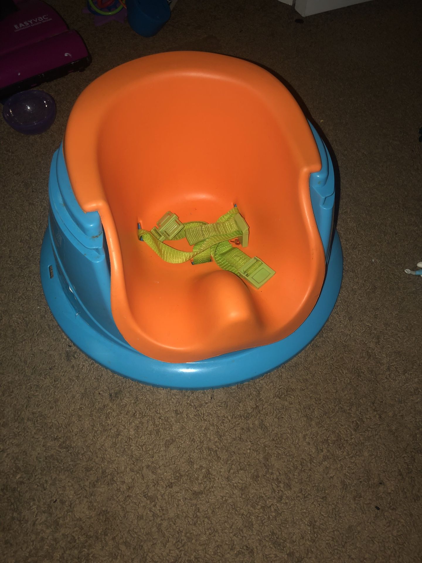 Baby booster seat
