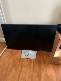 Dell 32" 4K USB-C Monitor (P3222QE) - Great Condition. Work monitor or gaming monitor