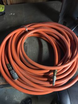 3/8” Pneumatic air hoses and reel