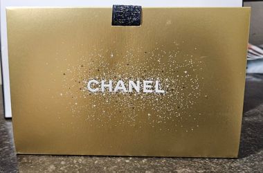 Chanel Limited Edition Holiday Gold Gift Bag Folding With Bow Year 2023