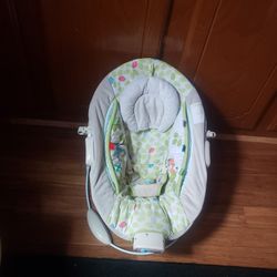Baby bouncer 