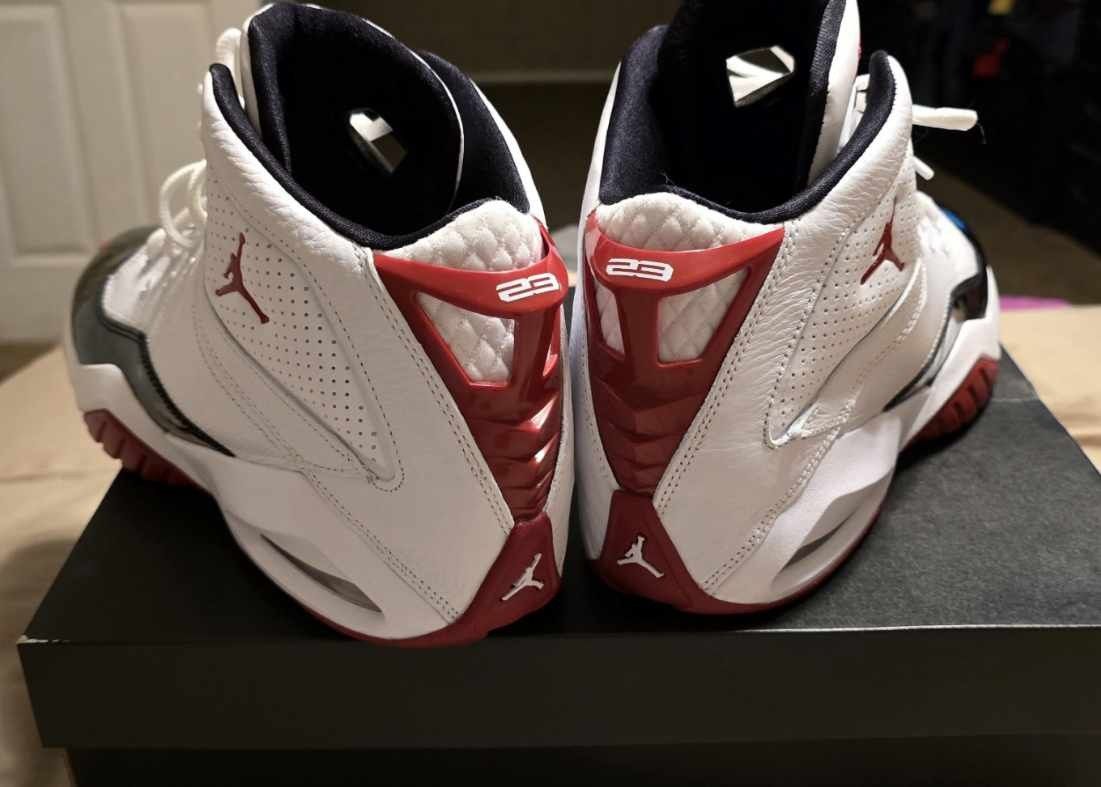 Mens Jordan Size 11.5