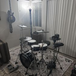 Roland VAD307 Drum Kit - *Fully loaded*