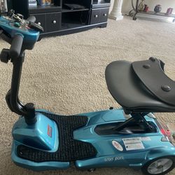 Automatic Folding Scooter