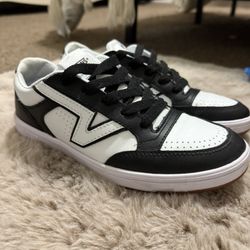 Lowland ComfyCush Leather Shoe