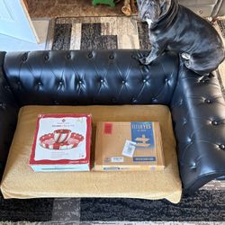 CERAMIC DIP AND CHIP BOWL AND FITUEYES AV SHELF SEE PICTURE $18 EACH