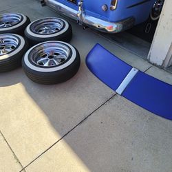 Wheels And Visor For Chevy Deluxe 