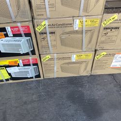 LG Electronics 5,000 BTU 115-Volt Window Air Conditioner LW5016 in White