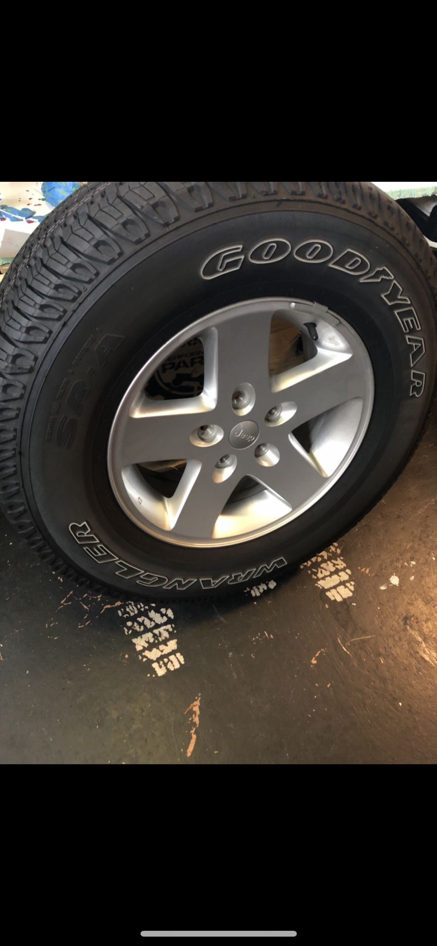 2016 Jeep Wrangler tires