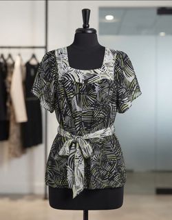 Womans 2 top Bundle size XL