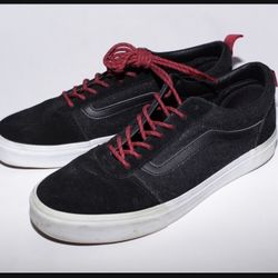 Men’s Black Suede Vans, Size 9. Like New!