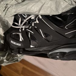 Belenciaga Track  LED