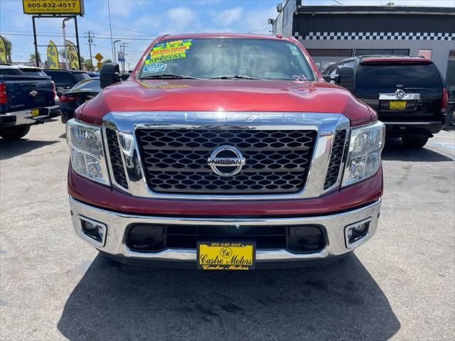 2017 Nissan Titan