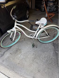 Huffy cranbrook 26 inch women’s bike cruiser single speed