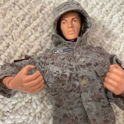 8 !!! GI Joe Action Figures Fully Outfitted 