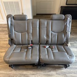 01-06 Chevy Suburban / Yukon XL Leather 3rd Row Seat Gray Grey USED