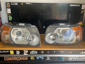 2008-2012 Land Rover LR2 OEM HID Xenon AFS Headlights LH RH Pair