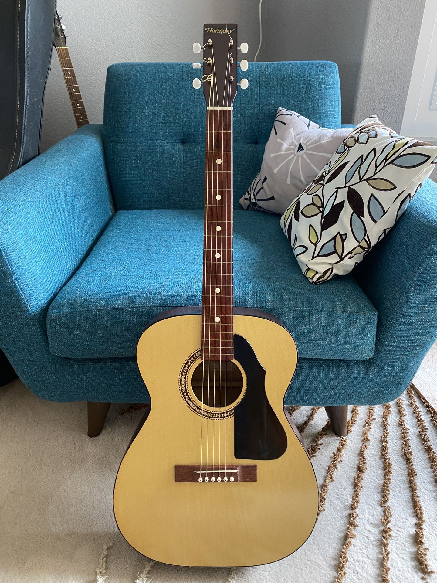 Harmony 319 acoustic guitar