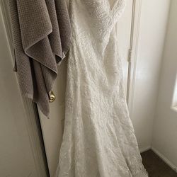 Wedding Dresses 