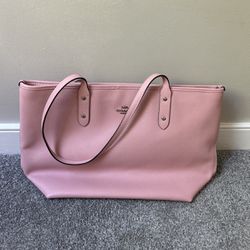 Barely Used Pink Coach Bag! 