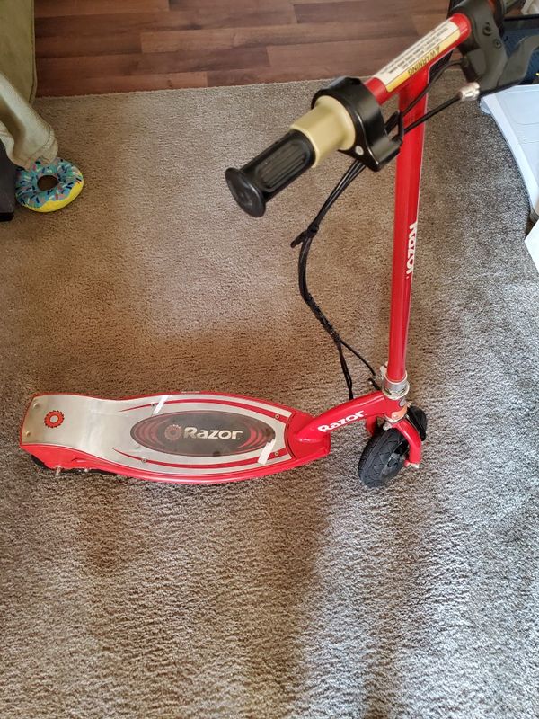 Razor 100 scooter for sale for Sale in Coachella, CA OfferUp