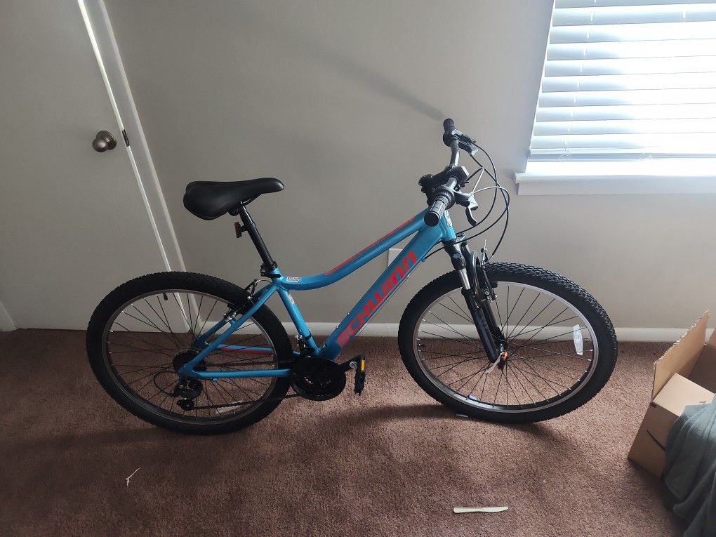 Schwinn Mountain Bike