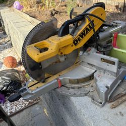 Dewalt Compound Saw