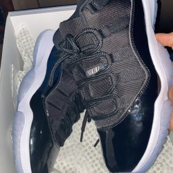 Jordan 11 Space Jams