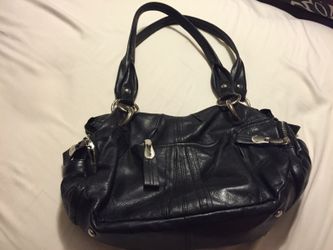 B Makowsky Purse & matching wallet