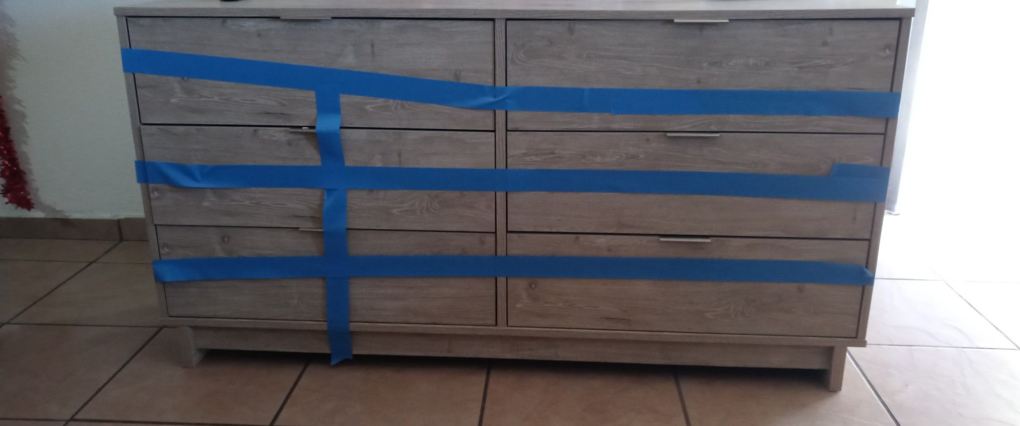 Dresser