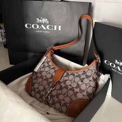 Hamptons Hobo Bag In Crystal Signature Jacquard