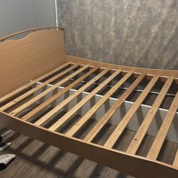 Birch queen Size Bed