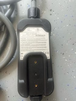 Car charger dual voltage