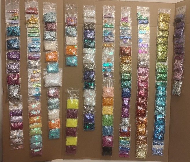 173 Bags of Sparkling Sequins – Full Color Lot